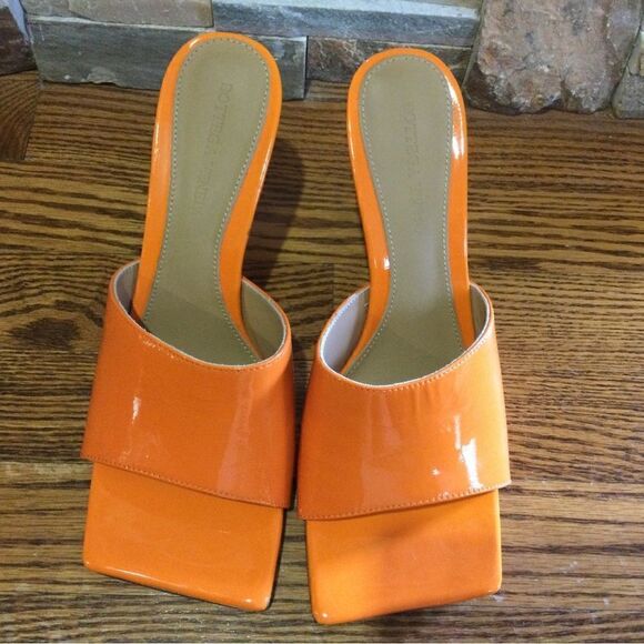 BOTTEGA VENETA Polished leather Slides - Picture 2 of 10